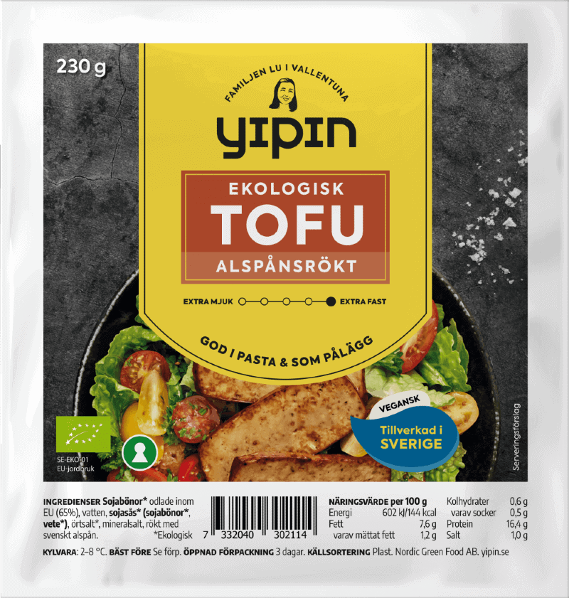 Bilden visar förpackningen till 230 g Yipin alspånsrökt tofu ekologisk.