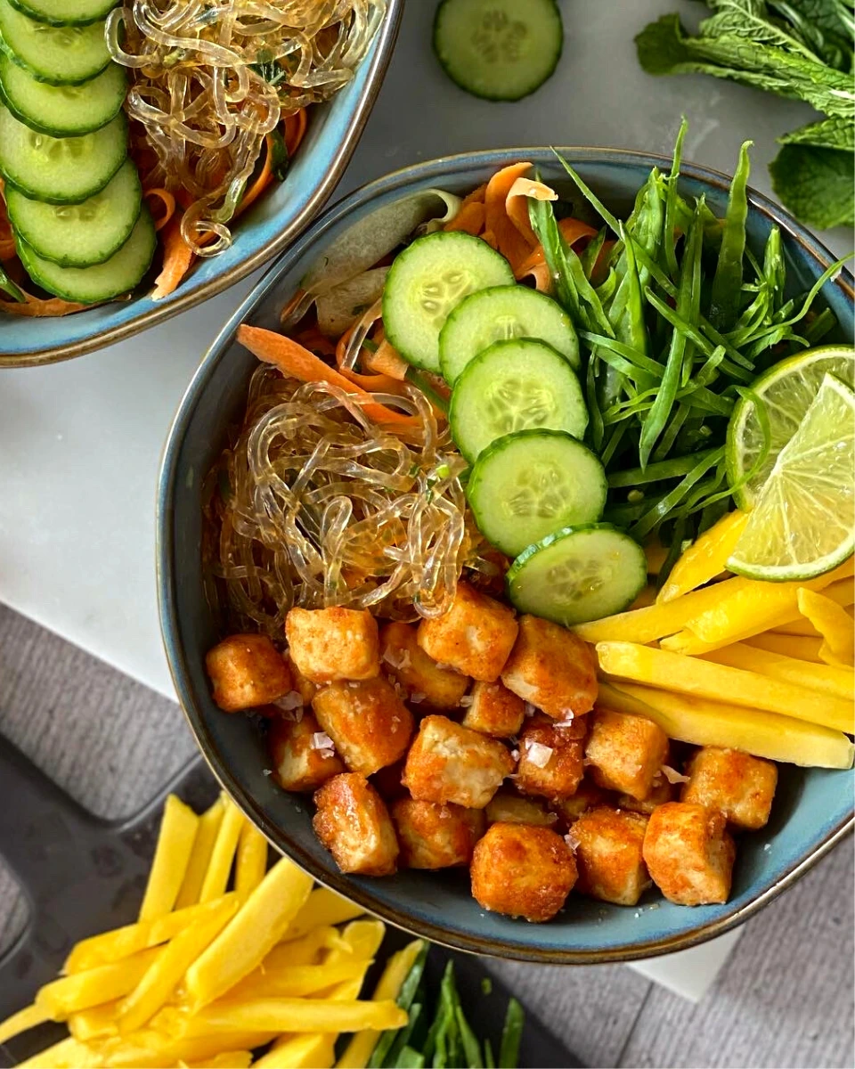 Asiatisk sallad med nudlar