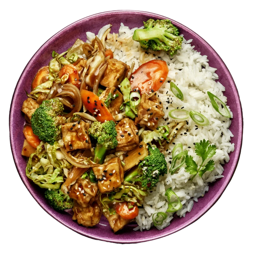 Bilden visar en tallrik med asiatisk wok