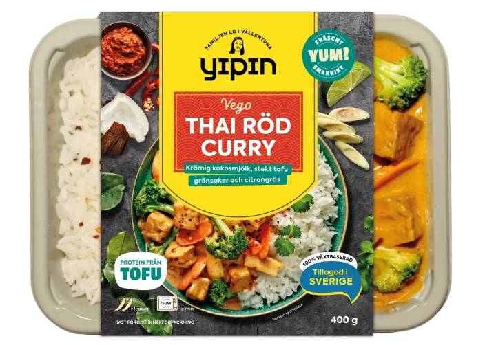 Bilden visar thai röd currygryta - en asiatisk och vegetarisk färdigrätt från Yipin