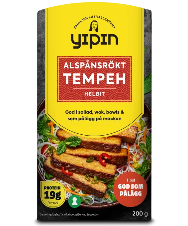 Bilden visar Yipin alspånsrökt tempeh