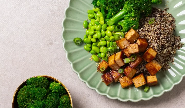 Bilden visar hälsosamt vardagsrecept med tofu