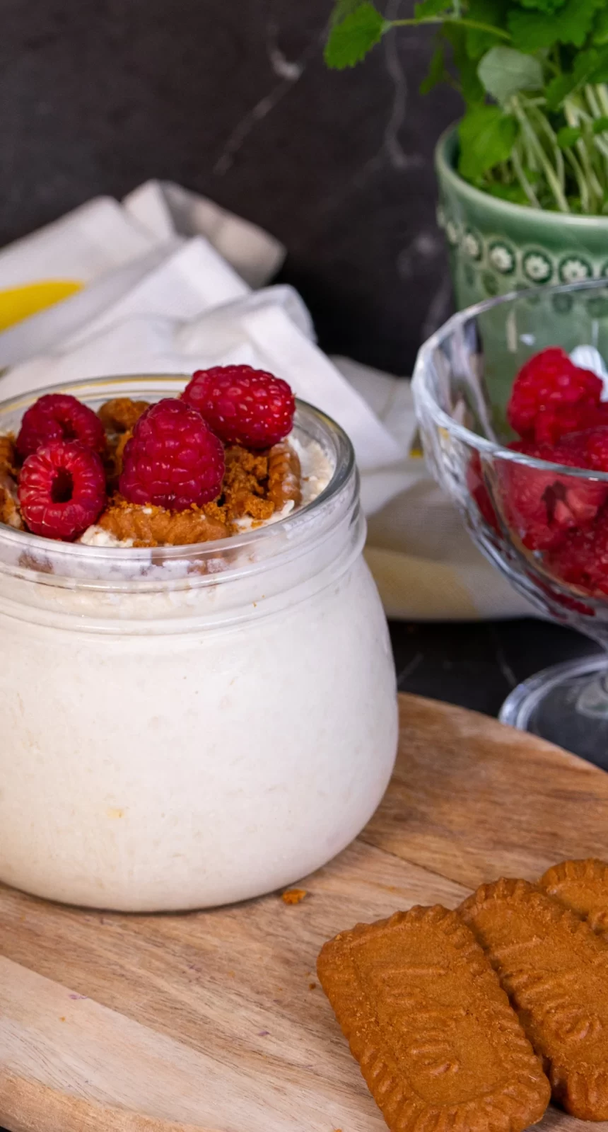 Bilden visar Biscoff cheesecake med silkestofu