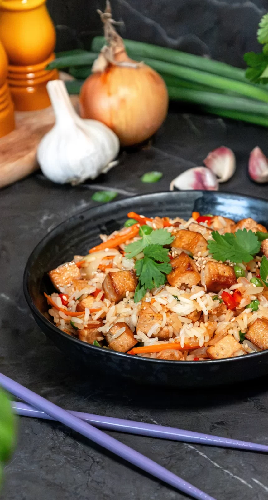 Enkelt recept på fried rice med tofu soja & ingefära